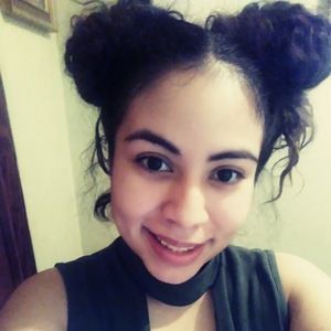 Meet your Posher, Aydee